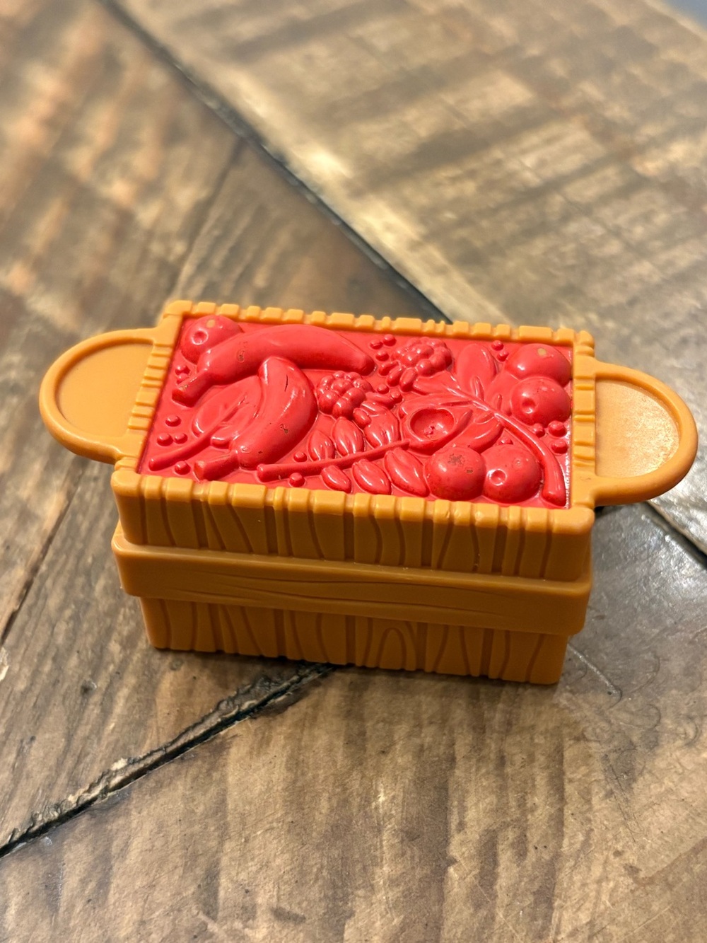 Little People Basket of Produce Replacement Piece